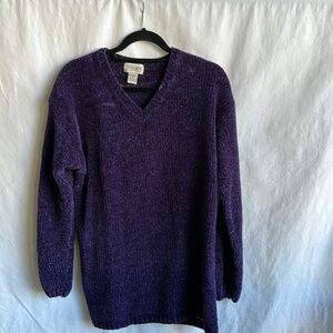 Nuggets deep purple oversize soft acrylic V-neck tunic sweater, size M